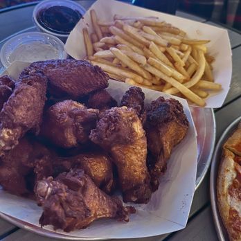 Game Nest Arcade - Crispy Wings + Fries - Arcades Near Me - Las Vegas, Nevada Game Nest Arcade - Crispy Wings + Fries - Arcades Near Me - Las Vegas, Nevada