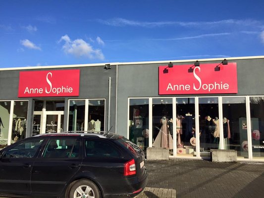 Anne Sophie by null