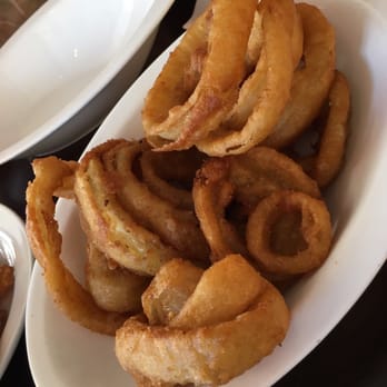 Boston Burger - Maximum onion rings - Burgers Near Me - Cambridge, Massachusetts Boston Burger - Maximum onion rings - Burgers Near Me - Cambridge, Massachusetts