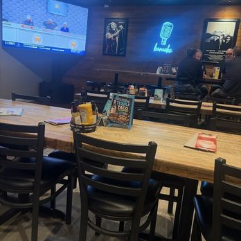 Park Center Lounge - New American Near Me - Westminster, Colorado Park Center Lounge - New American Near Me - Westminster, Colorado