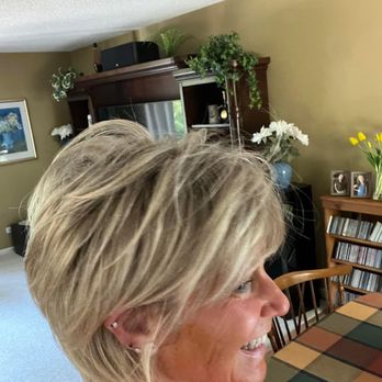 Amazing Wig World - Amazing Wig World made me able to smile again! - Wigs Near Me - Mundelein, Illinois