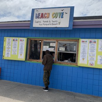 Pere Marquette Park - Beach Cove supplies, rentals & treats - Parks Near Me - Muskegon, Michigan Pere Marquette Park - Beach Cove supplies, rentals & treats - Parks Near Me - Muskegon, Michigan