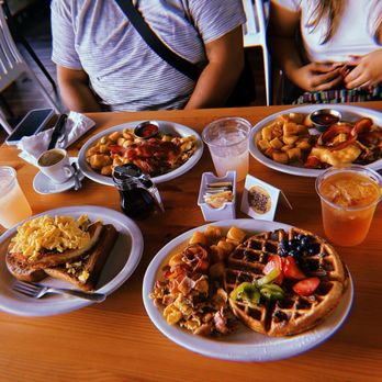 Florpicaleo - Amapola, Chicken & French Toast, Desayuno OG - Breakfast & Brunch Near Me - Toa Baja, Puerto Rico Florpicaleo - Amapola, Chicken & French Toast, Desayuno OG - Breakfast & Brunch Near Me - Toa Baja, Puerto Rico