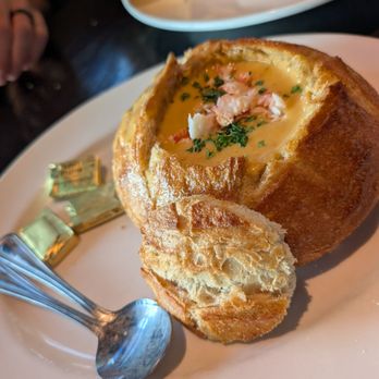 Mallards Southern Kitchen - Lobster Bisque Breadbowl - Seafood Near Me - Bloomington, Minnesota