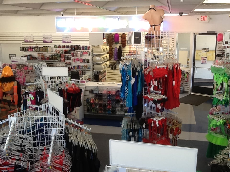 CIRILLA’S Lingerie 3835 28th St SE, Grand Rapids, MI, United States