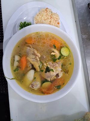 Las Pavas Restaurant y Pupuseria by null