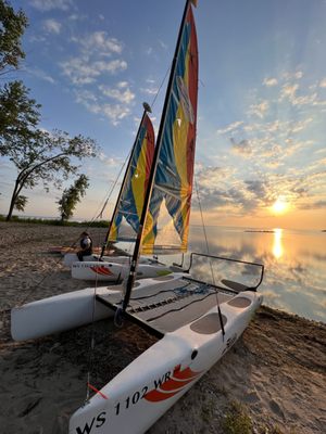 Green Bay Sail & Paddle Inc by null