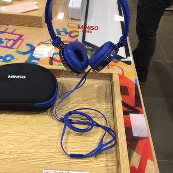 Miniso - Department Stores Near Me - Tsawwassen, British Columbia
