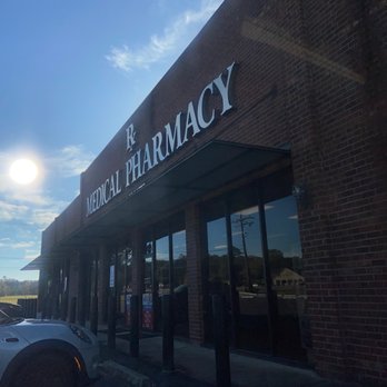 Medical Pharmacy West - Outside fixing to pick up a prescription - Drugstores Near Me - Zachary, Louisiana Medical Pharmacy West - Outside fixing to pick up a prescription - Drugstores Near Me - Zachary, Louisiana