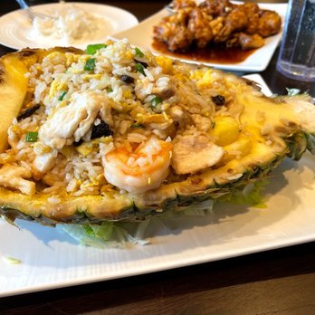 Monkey King BBQ & Noodle - Shrimp pineapple fried rice - Cantonese Near Me - Lenexa, Kansas
