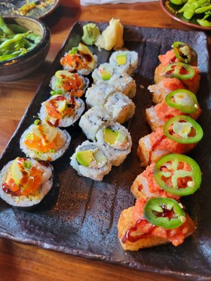 Yamazaru Sushi & Sake by null