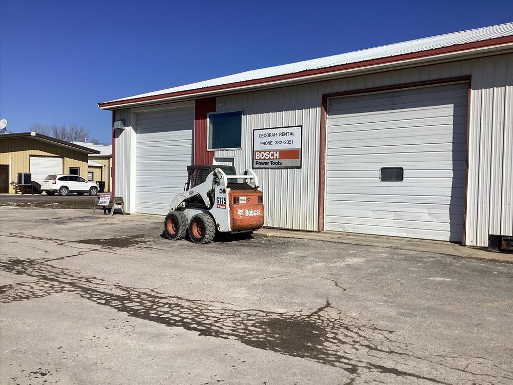 DECORAH RENTAL Updated June 2024 16 Photos 1814 IA9, Decorah