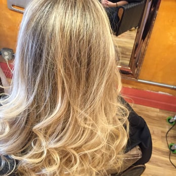 Snip2Curl - Hair Salons Near Me - San Francisco, California Snip2Curl - Hair Salons Near Me - San Francisco, California