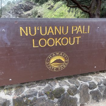 Nuuanu Pali Lookout - July 2025 - Local Flavor Near Me - Kaneohe, Hawaii Nuuanu Pali Lookout - July 2025 - Local Flavor Near Me - Kaneohe, Hawaii