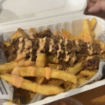 100% HP - Loaded fries - Vegan Near Me - San Juan, Puerto Rico