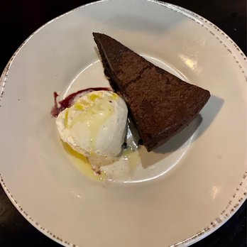Red Rabbit Minneapolis - Chocolate Budino was "chefs kiss" - Italian Near Me - Minneapolis, Minnesota Red Rabbit Minneapolis - Chocolate Budino was "chefs kiss" - Italian Near Me - Minneapolis, Minnesota