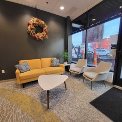 Evergreen Smile Studio - Waiting area at Evergreen Smile Studio Seattle WA