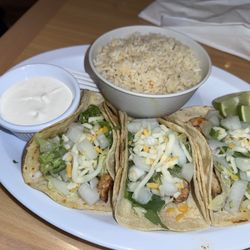 La Cocina de Mi Tierra - Pollo & camarón tacos w/ side of rice