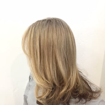Headlines The Salon - Brooklin is the best at creating the most natural blonde! - Hair Salons Near Me - Encinitas, California Headlines The Salon - Brooklin is the best at creating the most natural blonde! - Hair Salons Near Me - Encinitas, California