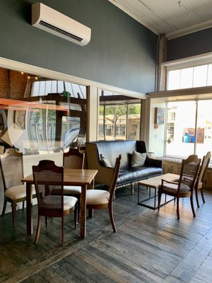 Barber Lee Spirits by null