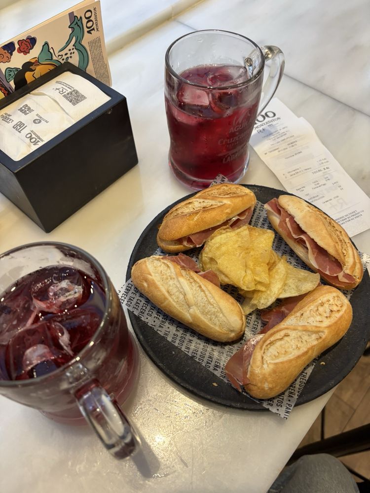100 Montaditos