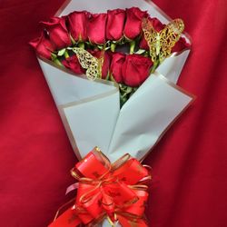 USA Flowers Shop - Docena rosa roja con mariposas