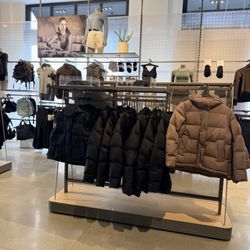 Lululemon Athletica