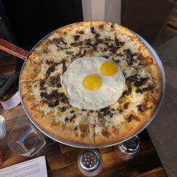 Backdraft Bar & Grill - Mop-Up Pizza (play on Carbonara Pasta) I love sweet+tangy pizza with mushrooms, but the two together, feeling adventurous?!