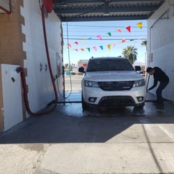 SPEEDY CAR WASH - 11 Photos & 10 Reviews - 1402 N Eastern Ave, Las