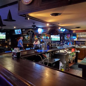The Hive - Sports Bars Near Me - Creve Coeur, Missouri The Hive - Sports Bars Near Me - Creve Coeur, Missouri