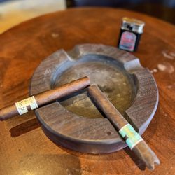 Blue Flame Cigar Lounge - Drew estate cigars