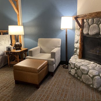Holiday Inn The Lodge at Big Bear Lake - Bedroom fireplace - Big Bear, CA