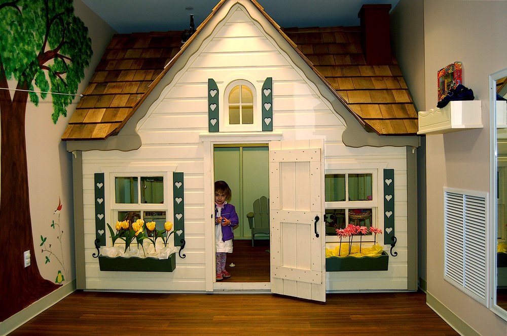 CHILDREN’S CLOTHING PATCH Updated August 2024 163 W Lancaster Ave