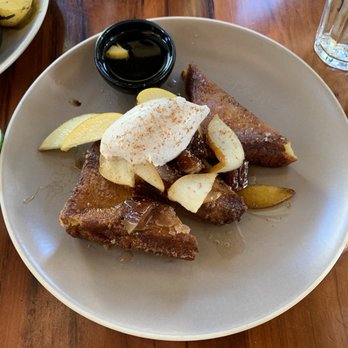 Johnston's Saltbox - Maple cider French toast - New American Near Me - San Carlos, California