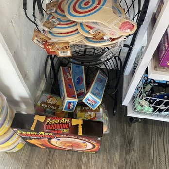 The Scoop On Main - Games & more games - Ice Cream & Frozen Yogurt Near Me - Buckley, Washington The Scoop On Main - Games & more games - Ice Cream & Frozen Yogurt Near Me - Buckley, Washington