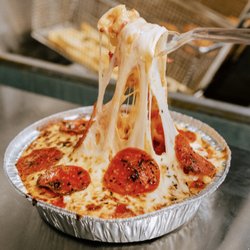 Cheezy's Mac And Cheese - Pizza Mac and cheese