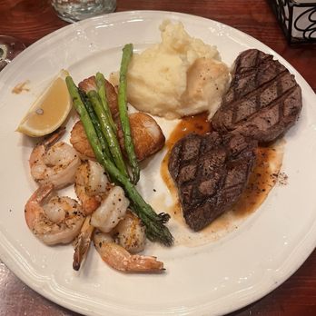 Oscar's - Surf n turf: shrimp, petite filet mignon, asparagus, mashed potatoes. - American Near Me - Summerville, South Carolina Oscar's - Surf n turf: shrimp, petite filet mignon, asparagus, mashed potatoes. - American Near Me - Summerville, South Carolina