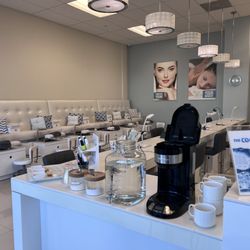Senses Beauty Lounge - Inside space