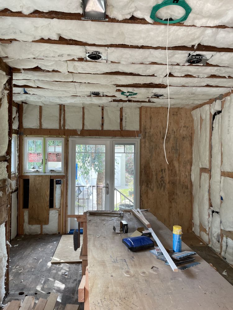 Slide of Green Oak Builders