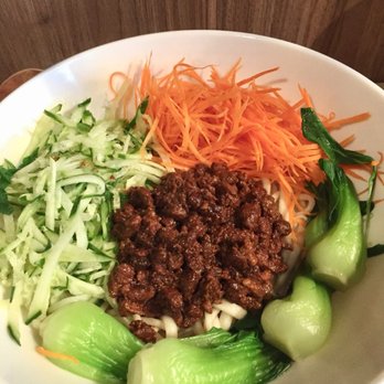 GB Hand-pulled Noodles - Noodles with homemade pork sauce ($13.55) - very oily and flavourless :( - Chinese Near Me - Toronto, Ontario