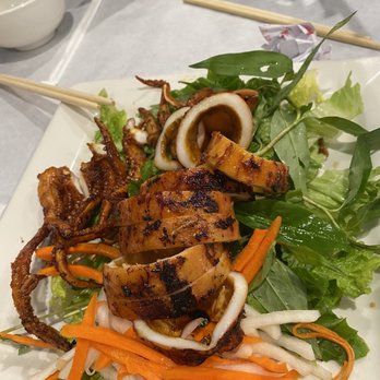 Bien Hen Restaurant - Muc nuong muoi ot - Seafood Near Me - Westminster, California Bien Hen Restaurant - Muc nuong muoi ot - Seafood Near Me - Westminster, California