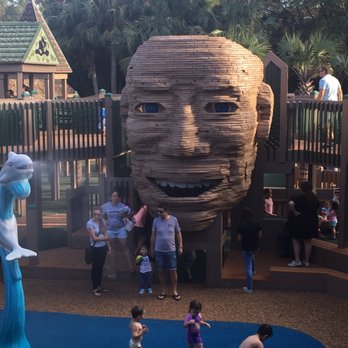 Sugar Sand Park - This face is pretty neat. Right next to the water play/splash pad area. - Parks Near Me - Boca Raton, Florida Sugar Sand Park - This face is pretty neat. Right next to the water play/splash pad area. - Parks Near Me - Boca Raton, Florida