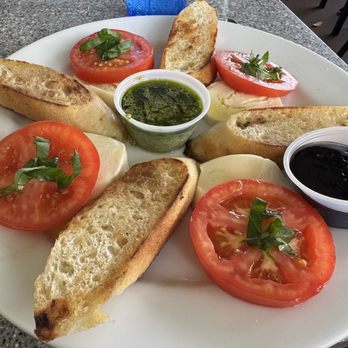 Pineapples Island Fresh Cuisine - 9'26 - Caprese salad, delicious - New American Near Me - Hilo, Hawaii Pineapples Island Fresh Cuisine - 9'26 - Caprese salad, delicious - New American Near Me - Hilo, Hawaii
