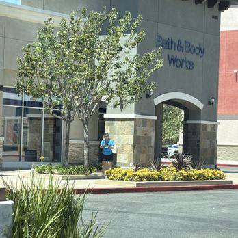 Bath & Body Works - Bath and Body Works Glendora - Cosmetics & Beauty Supply Near Me - Glendora, California