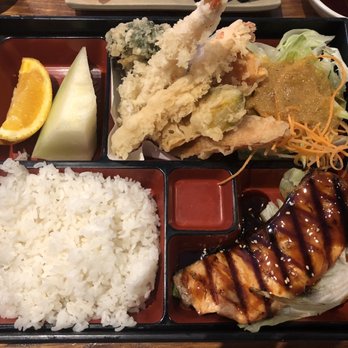 Sushi On Bloor - Supreme bento box - Sushi Bars Near Me - Toronto, Ontario Sushi On Bloor - Supreme bento box - Sushi Bars Near Me - Toronto, Ontario