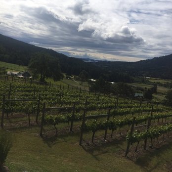 Garry Oaks Winery - Wineries Near Me - Salt Spring Island, British Columbia Garry Oaks Winery - Wineries Near Me - Salt Spring Island, British Columbia
