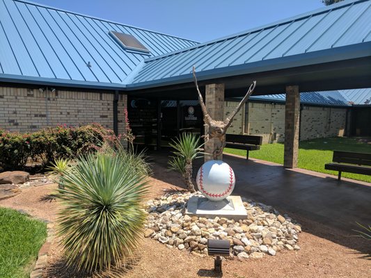 TYLOCK GEORGE EYE CARE AND LASIK - L