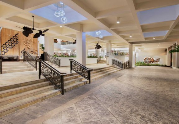 Waikiki Beach Marriott Resort & Spa by null