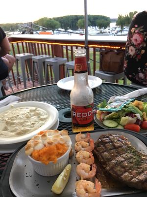 Bayside Saloon & Grill by null