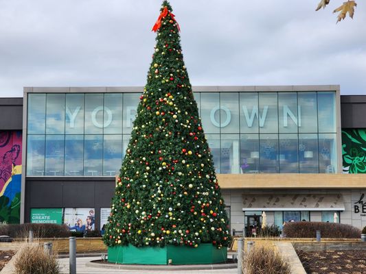 Yorktown Center by null